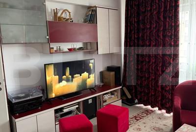 Apartament cu 3 camere decomandat, mobilat în Tractorul - 1
