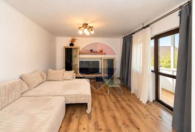 Apartament cu 2 camere decomandat, mobilat în Est