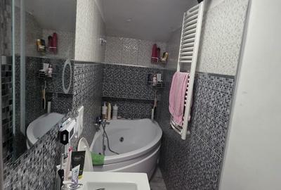 Apartament cu 5 camere în Armeneasca - 1