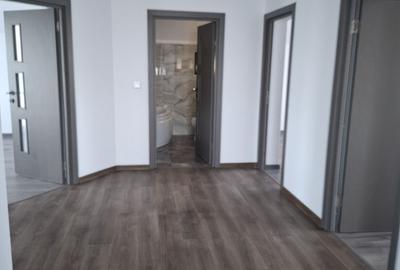 Casă cu 4 camere în Dobreni - 4