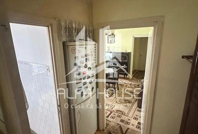 Apartament cu 2 camere semidecomandat în Govândari