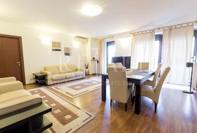 Apartament cu 3 camere semidecomandat, mobilat în Ștefan cel Mare
