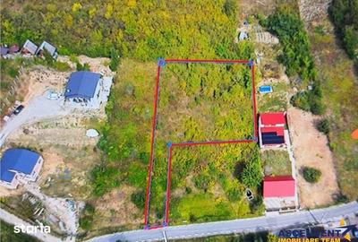 Teren de 1488 mp, în Corunca