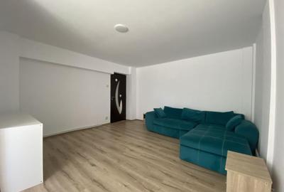 Apartament cu 3 camere decomandat în Rahova