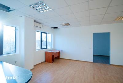 Spațiu comercial, de 370 mp, în Central - 2