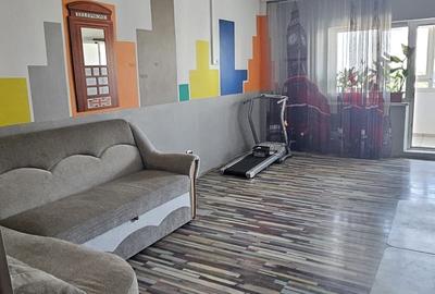 Apartament cu 3 camere decomandat, mobilat în Exterior Vest - 6