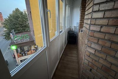 Garsonieră decomandată în Central