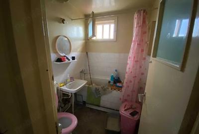 Apartament cu 3 camere semidecomandat în Grivița - 1