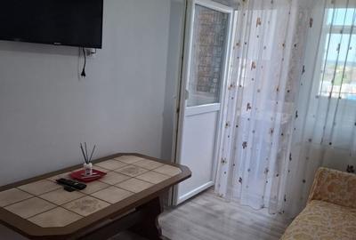 Garsonieră decomandată în Central - 1