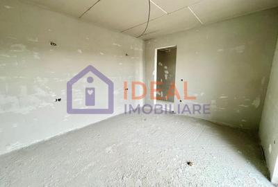 Duplex cu 4 camere cu Canalizare în Mohu - 7