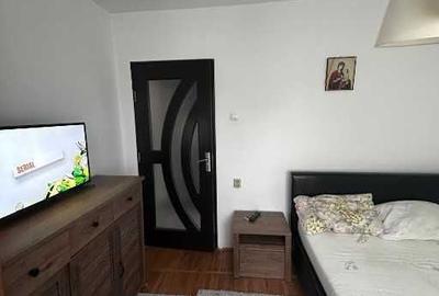 Apartament cu 3 camere decomandat în Sud - 2