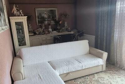 Apartament cu 4 camere decomandat în Tomis III - 10