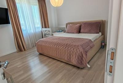 Casă cu 4 camere decomandat cu Teren 300 Mp în Brănești - 12