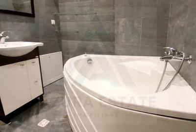 Apartament cu 3 camere în Calea Dumbrăvii