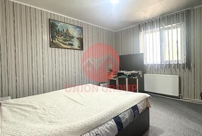 Casă cu 3 camere cu Teren 215 Mp în Lumina