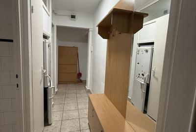 Apartament cu 3 camere semidecomandat în 7 Noiembrie - 6