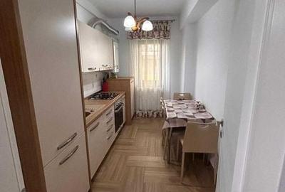 Apartament cu 2 camere decomandat în Gării