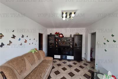 Apartament cu 3 camere semidecomandat, mobilat în Hipodrom - 2