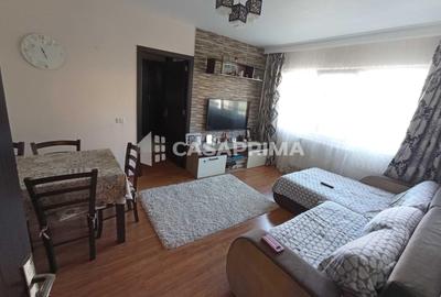 Apartament cu 3 camere nedecomandat, mobilat în Podu Roș - 2