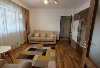 Apartament cu 3 camere decomandat în Careiului - 3