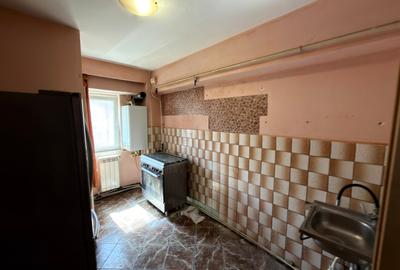 Apartament cu 2 camere decomandat în Central - 4