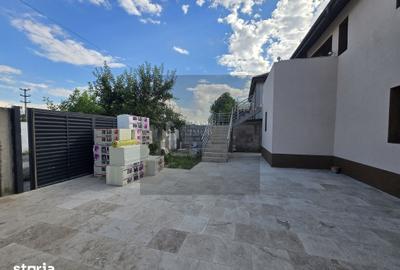 Casă cu 6 camere cu Teren 300 Mp în Central