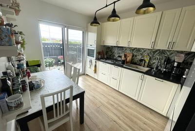 Duplex cu 4 camere cu Canalizare în Micești - 6