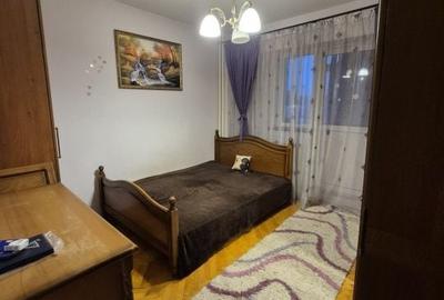 Apartament cu 3 camere decomandat în Lăpuș Argeș - 2