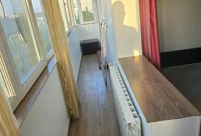 Apartament cu 2 camere semidecomandat în Politehnica