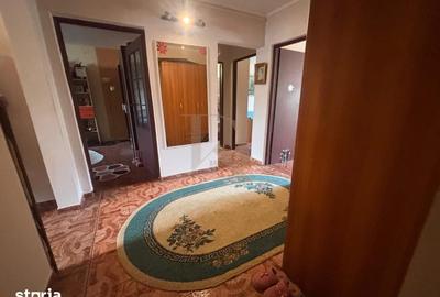 Apartament cu 3 camere decomandat în Ultracentral