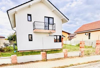 Casă cu 5 camere cu Teren 580 Mp în Central