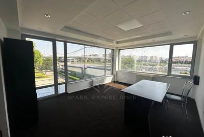 Spațiu comercial, de 361 mp, în Vest - 15