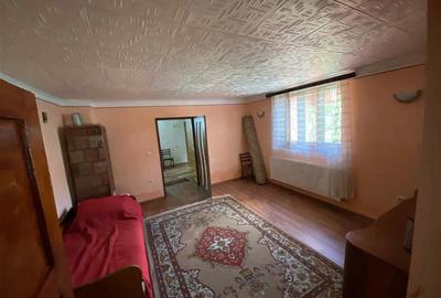Casă individuală cu 3 camere cu Canalizare în Central - 8