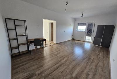 Apartament cu 2 camere decomandat în Giarmata - 2