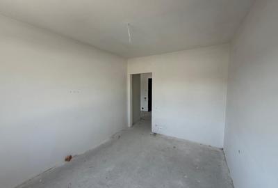 Apartament cu 2 camere semidecomandat în Florești - 3