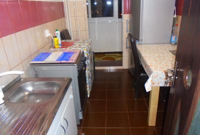 Apartament cu 2 camere decomandat în Bălcescu - 3