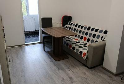 Apartament cu 2 camere decomandat în Central - 4