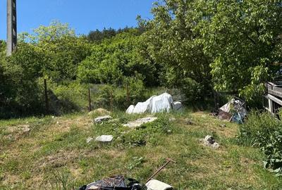 Casă cu 3 camere cu Teren 1700 Mp în Exterior Sud