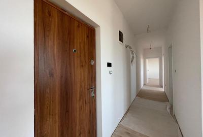 Apartament cu 3 camere decomandat în Giroc - 9