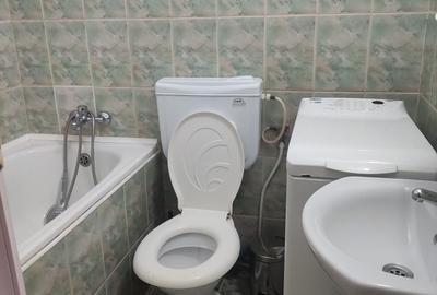 Apartament semidecomandat în Rogerius