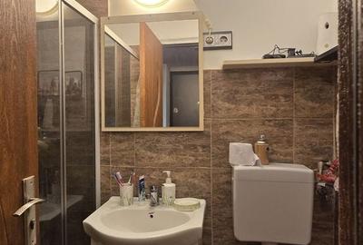 Apartament cu 2 camere nedecomandat în Central
