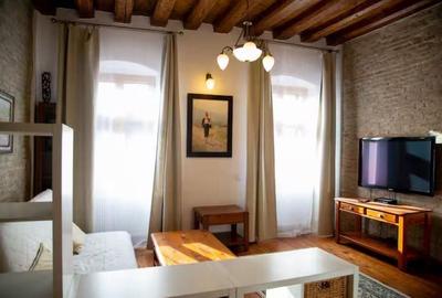 Apartament cu 3 camere semidecomandat, mobilat în Ultracentral - 22