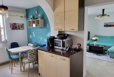 Apartament cu 4 camere decomandat în Calea București - 2