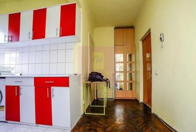 Garsonieră decomandată în Cantemir