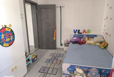 Apartament cu 3 camere decomandat în Hipodrom - 8