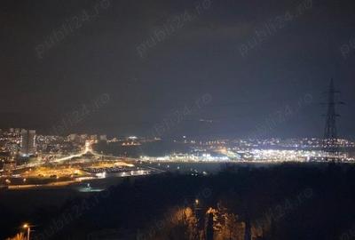 Apartament cu 5 camere decomandat în Grigorescu