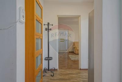 Apartament cu 3 camere semidecomandat în Nord - 10