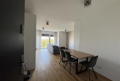 Apartament cu 2 camere semidecomandat în Turnișor