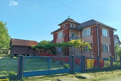 Casă cu 3 camere în Țagu - 2