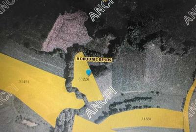 Teren de 2100 mp, în Horodnic - 2